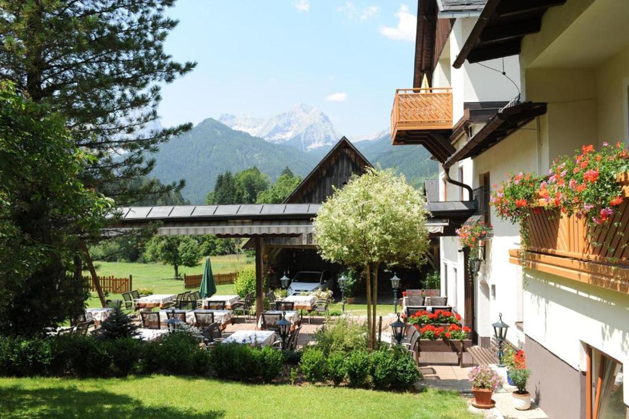 Landhotel Gressenbauer Hinterstoder Bagian luar foto
